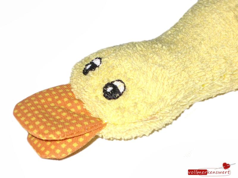 Stickdatei ITH-Ente Kuschelente Schmusetier Größe 19 x 16 cm für 13x18 cm Stickrahmen S026